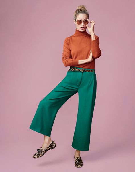 Jenna Lyons, J Crew Style, Casual Chique, Stylish Work Outfits, Sport Chic, Green Pants, Colourful Outfits, Work Attire, Work Fashion