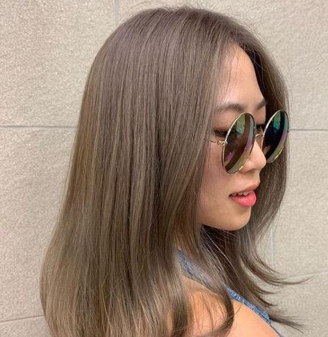 Ash Brown Hair Ideas, Brown Hair Colours, Blended Balayage, Hair Color For Morena, Korean Long Hair, Brown Hair Ideas, Ash Brown Hair Color, Grey Hair Coverage, Mushroom Hair