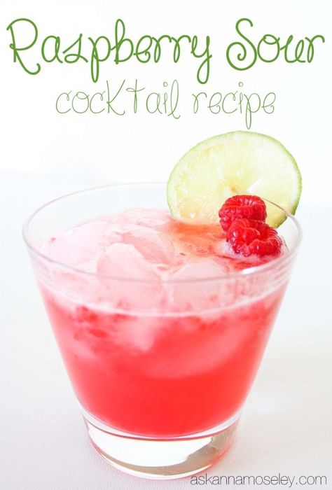 Rasberry sour cocktail recipe - Ask Anna Organized Cupboards, Fresh Fruit Cocktails, Raspberry Drink, Sour Drink, Alcoholic Treats, Raspberry Cocktail, Frozen Cocktail Recipes, Raspberry Vodka, Raspberry Recipes