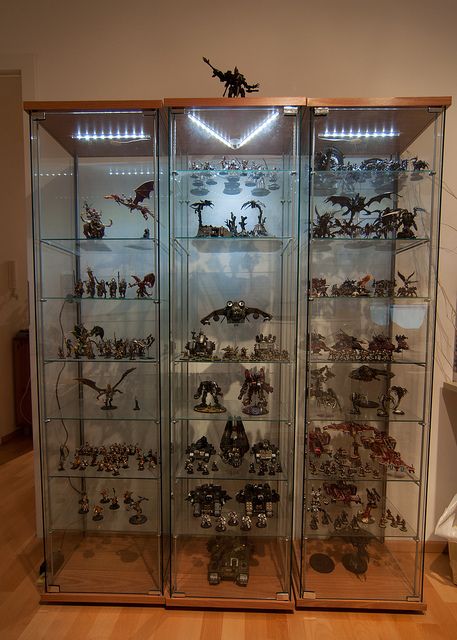 Home of 40K...and a bit Warhammer Fantasy | Flickr - Photo Sharing! Warhammer Hobby Room, Warhammer Room Ideas, Warhammer 40k Storage Ideas, Warhammer Storage, Warhammer Room, Warhammer Organization, Warhammer Display Shelf, Warhammer Display Cabinet, Warhammer Display