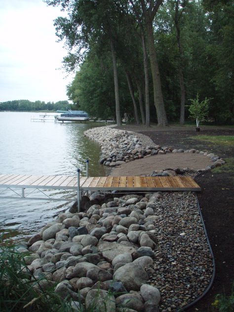 Lake Shoreline Ideas, Lake Shore Landscaping Ideas, Lake Front Landscaping, Lake House Landscaping Ideas, Shoreline Ideas, Lake Landscaping, Lake Dock, Lakefront Living, Lakeside Living