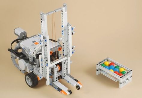 Fork Lift.  Our FLL team built a really cook forklift one year that was similar to this. Lego Coding, Lego Nxt, Lego Engineering, Lego Mindstorms Nxt, First Lego League, Stem Robotics, Fork Lift, Lego Education, Lego Mindstorms