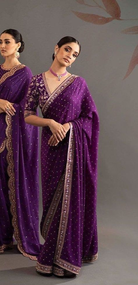 Reception Saree Look For Bride Sister, Same Colour Saree And Blouse Designs, Blouse Design For Georgette Saree, Cut Work Saree Designs, Reception Saree For Bride Sister, Blouse Designs For Georgette Sarees, Purple Saree Look, Georgette Blouse Designs, Purple Saree Blouse