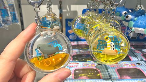 Japan Aquarium, Water Keychain, Kawaii Merch, Tropical Core, Cool Keychains, Tokyo Skytree, Kawaii Toys, Bubble Guppies, The Penguin