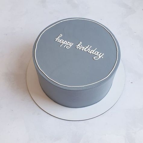 Minimalist Birthday Cake Men, Corporate Cake Ideas, Minimalist Cake Birthday Men, Simple Bday Cake For Men, Light Blue Birthday Cake, Bday Cakes For Men, Modern Birthday Cakes For Men, Simple Cake Designs For Men, Simple Birthday Cake For Men