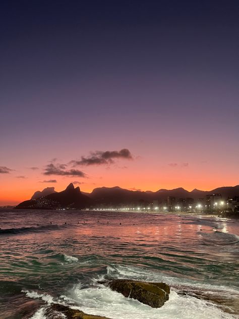 #sunset #brazil #ipanema Brazil Night Aesthetic, Brazil Scenery, Brazil Beach Aesthetic, Brazil Ipanema, Brazilian Beaches, Brazil Sunset, Brazil Core, Brazil Vibes, Brazil Summer