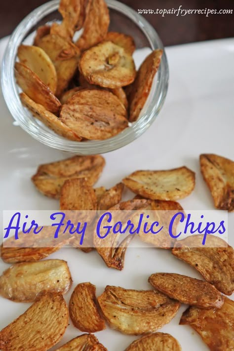 Air fryer Garlic Chips Fried Olives Recipe Air Fryer, Garlic Chips Recipe, Garlic In Air Fryer, Air Fried Garlic, Crunchy Garlic, Air Fryer Garlic, Garlic Chips, Air Fryer Recipes Vegetarian, Fried Garlic