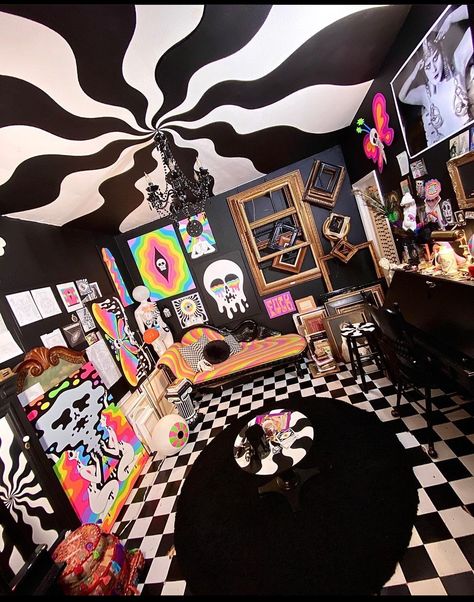 Clown Room Aesthetic, Maximalist Art Studio, Rage Room Ideas, Different Room Themes, Electric Maximalist, Trippy Living Room Ideas, Maximalist Room Aesthetic, Black Themed Bedroom, Alt Room Ideas