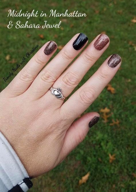 Color Street Fall Combos 2022, Fall Colorstreet Combos, Fall Color Street Nails Ideas, Halloween Nail Colors, Nail Combos, Nail Color Combos, Mixed Mani, Pretty Nail Colors, Romantic Nails