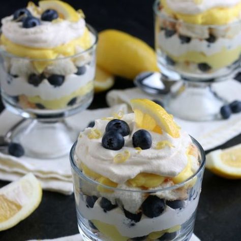 Blueberry Trifle Recipe, Lemon Blueberry Trifle, Lemon Trifle, Blueberry Trifle, Cheap Desserts, Lemon And Blueberry, Angel Food Cake Mix Recipes, Lemon Curd Recipe, Trifle Desserts