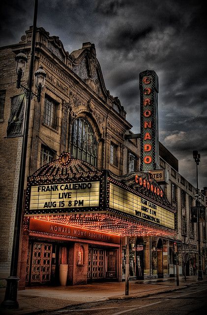 The outside of the Coronado #Theatre in Rockford, #IL  Watched many movies and saw many concerts, plays, etc Theatre Illustration, Movie Theater Aesthetic, Vintage Movie Theater, Cinema Architecture, Theater Architecture, Majestic Theatre, Rockford Illinois, Vintage Theatre, Old Movie