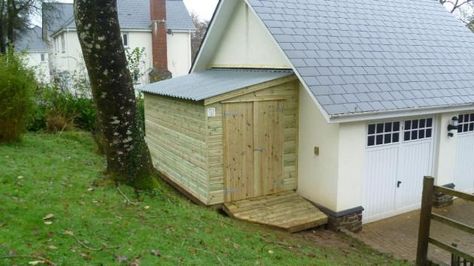 lean to shed next to house | ideas for a lean to shed Shed Attached To Garage, Storage Building Plans, 10x12 Shed Plans, Building A Storage Shed, Shed House Plans, Lean To Shed Plans, Run In Shed, Free Shed Plans, Lean To Shed