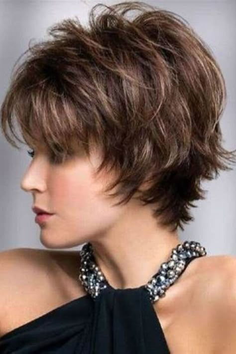 Short Fluffy Haircuts, Fluffy Haircuts, Wavy Haircut, Short Spiked Hair, Short Shag Haircuts, Shaggy Short Hair, Short Shag Hairstyles, Short Shag, Choppy Bob