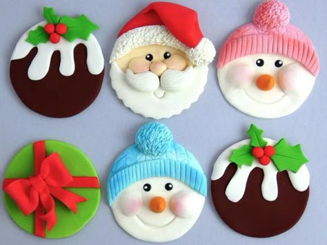 Christmas Cupcakes Decoration, Christmas Cupcake Toppers, Christmas Themed Cake, Christmas Cake Designs, Christmas Cake Topper, Fondant Cupcake Toppers, Christmas Cupcake, Cake Christmas, Christmas Topper