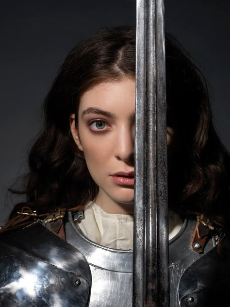 Symbolic Pics of the Month 07/17 - The Vigilant Citizen Female Armor, Joan Of Arc, Ex Machina, Shooting Photo, Fantasy Warrior, Lorde, The Guardian, Pose Reference, Music Artists