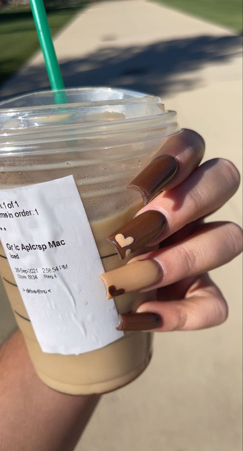 Brown Nails By Skin Tone Range, Coffin Shape Brown Nails, Different Color Brown Nails, Nail Ideas For Brown Skin Tone, Light Brown And White Nails, Fall Baddie Nails Brown, Simple Nail Designs 2024 Trends Square, Brown Fall Nails Short, Brown And Nude Acrylic Nails