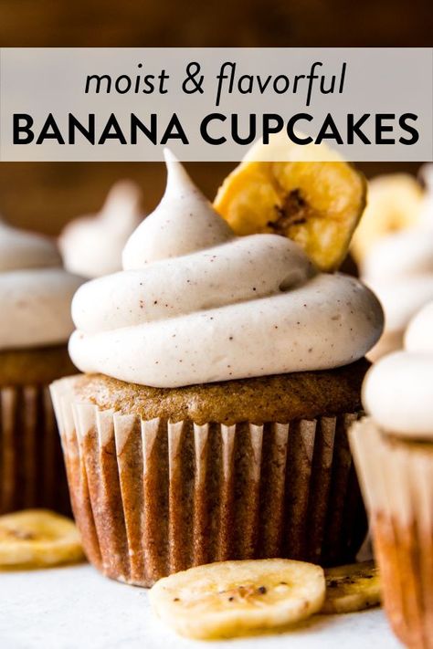 Cupcakes Cinnamon, Cupcakes With Frosting, Cinnamon Frosting, Weight Watcher Desserts, Fun Cupcake Recipes, Cinnamon Cream Cheese, Banana Cupcakes, Low Carb Dessert, Salty Cake