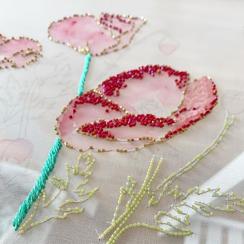 Cl Fashion, Haute Couture Embroidery, Embroidery Online, Hand Beaded Embroidery, Tambour Embroidery, Fabric Embellishment, Hand Embroidery Patterns Flowers, Couture Embroidery, Bead Embroidery Patterns