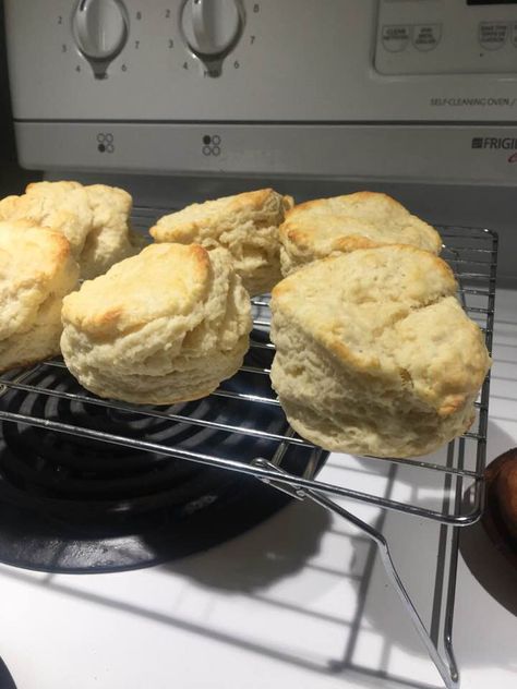 Rich Tea Biscuits Recipe - Genius Kitchen Rich Tea Biscuits, Tea Biscuit, Baking Powder Biscuits, Fluffy Biscuits, Cream Of Tarter, Tea Cakes Recipes, Gluten Free Biscuits, Tea Biscuits, Biscuit Mix