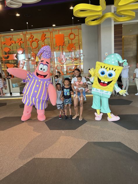 How Much is The Character Breakfast at Nickelodeon Resort Riviera Maya? Nickelodeon Resort Riviera Maya, Spongebob Squarepants Wallpapers, Nickelodeon Resort, Nickelodeon Hotel, Travel 2024, The Fairly Oddparents, Cancun Resorts, Character Dining, Summer Vision Board