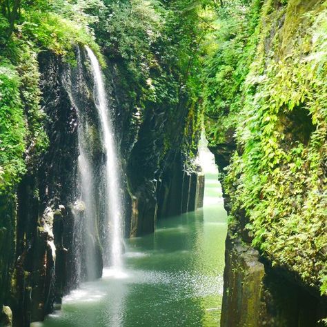 Takachiho Gorge, Takachiho-cho: See 825 reviews, articles, and 1,061 photos of Takachiho Gorge, ranked No.1 on TripAdvisor among 31 attractions in Takachiho-cho. Takachiho Gorge, Takachiho, Kyushu, Miyazaki, Okinawa, Trip Advisor, No 1, Need To Know, Water