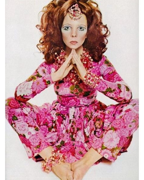 Our website comes down tomorrow morning for a brand new look! Items will still be on Etsy and Vinted. Sale on all items will end once the new website is back up and running in May. Grab that bargain now! Photograph by David Bailey Penelope Tree Vogue 1969 #penelopetree #davidbailey #davidbaileyphotographer #60sclothing #60s #60svintage #60svintageclothing #vintagevogue #vintagevoguemagazine David Bailey Photographer, Penelope Tree, 60s Models, 60s Clothing, David Bailey, Vogue Archive, Tree Photo, Photo Tree, Vogue Magazine