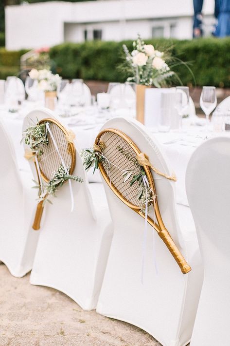 Tennis Wedding Decorations, Wimbledon Party Decorations, Tennis Wedding Theme, Wedding Badminton, Tennis Themed Party, Tennis Decorations, Tennis Decor, Tennis Birthday Party, Tennis Wedding