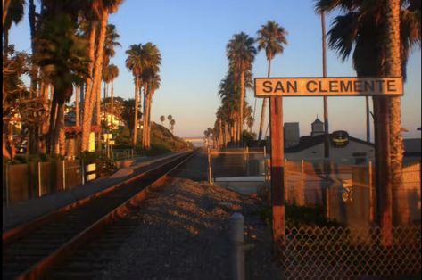 Los Angeles Aesthetic, San Clemente California, South California, Malibu Barbie, San Clemente, City Of Angels, California Dreamin', California Dreaming, Train Tracks