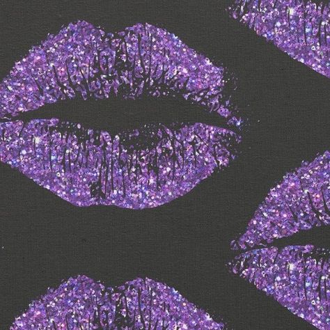 Purple Wall Art, Purple Vibe, Lavender Aesthetic, Dark Purple Aesthetic, Purple Sparkle, Purple Themes, Purple Wallpaper Iphone, Purple Walls, Glitter Lips