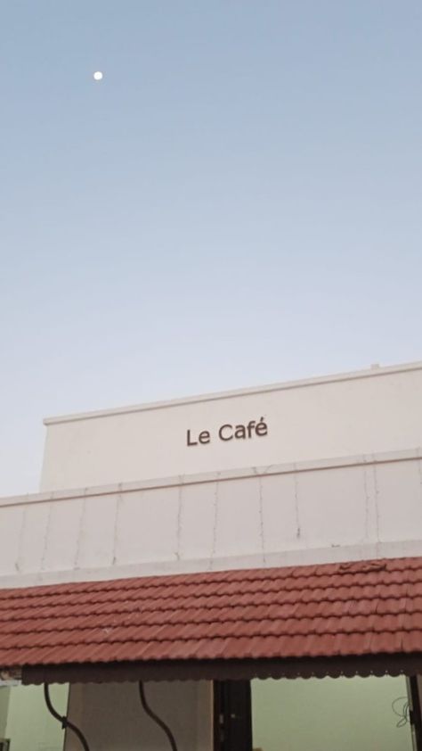 Le Café is a cafe located near rock beach, Pondicherry. Rock Beach Pondicherry, India Bucket List, Rock Beach, French Architecture, Pondicherry, Bucket List, Cafe, Moon, India