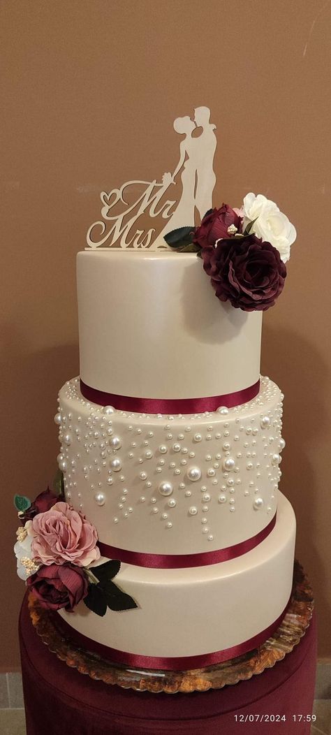 Blush Pink And Burgundy Wedding Cake, Burgundy And Blush Wedding Cake, Burgundy Cake, Pink And Burgundy Wedding, 2 Tier Wedding Cakes, Burgundy Wedding Cake, Blush Wedding Cakes, Burgundy And Blush Wedding, 3 Tier Wedding Cakes