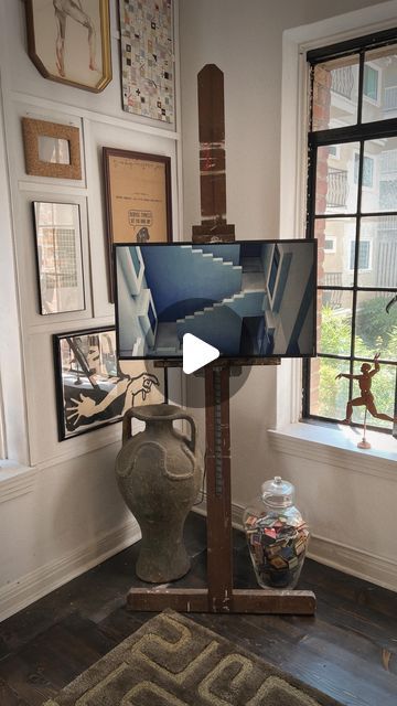 Justin Miller on Instagram: "Mounting your tv to an easel makes it feel like an accessory to your room, instead of a focal point. I did this 2.5 years ago and still love it, but mightttt change it up soon just for fun!

#arteasel #easel #samsungframetv #designonadime #diyhomeprojects #interiordesigntips #lookforless" Diy Tv Easel Stand, Tv On Easel, Tv Easel, Easel Tv, Easel Tv Stand, Easel Stand, Art Easel, Wooden Easel, Diy Tv