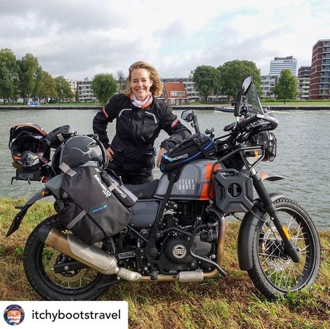 @itchybootstravel Spot the differences! 🏍 After a couple of very hectic weeks, Dhanno is finally ready for the next adventure! I’ve done… Himalayan Royal Enfield, Motorcycle Adventure Travel, Royal Enfield Himalayan, Royal Enfield Accessories, Royal Enfield Modified, Enfield Bike, Chicks On Bikes, Enfield Himalayan, Enfield Motorcycle