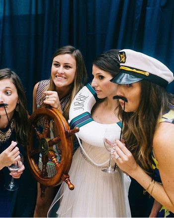 Nautical Photo Booth, Nautical Wedding Centerpieces, Nautical Wedding Ideas, Sailor Wedding, Technology Architecture, Captain's Hat, Nautical Wedding Favors, Photo Booth Backdrop Wedding, Wedding Photo Booth Props