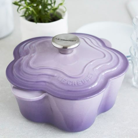 Le Creuset’s Lavender Field-Inspired Collection Will Make You Want to Trade in All Your Cookware La Cruset, Homey Touches, Lavender Kitchen, Le Creuset Kitchen, Pastel Kitchen, Living Single, Purple Kitchen, Purple Things, Cast Iron Pot