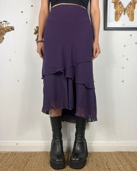 Maxi Skirt Vintage, Purple Maxi Skirt, Satin Maxi Skirt Outfit, Long Maxi Skirts, Purple Fashion, Dream Life, Maxi Skirt, Fashion Inspo, Outfit Inspo