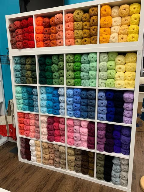 Velvet Yarn Amigurumi, Yarn Storage Ideas, Yarn Display, Knitting Room, Amigurumi Yarn, Yarn Organization, Dream Craft Room, Velvet Yarn, Craft Room Design