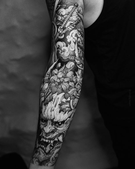 Oni Mask Half Sleeve, Japanese Tattoo Art Forearm, Japanese Tattoo Men, Mens Full Sleeve Tattoo Ideas, Yakuza Style Tattoo, Big Tattoos, Japanese Hand Tattoos, Austin Tattoo, Underarm Tattoo