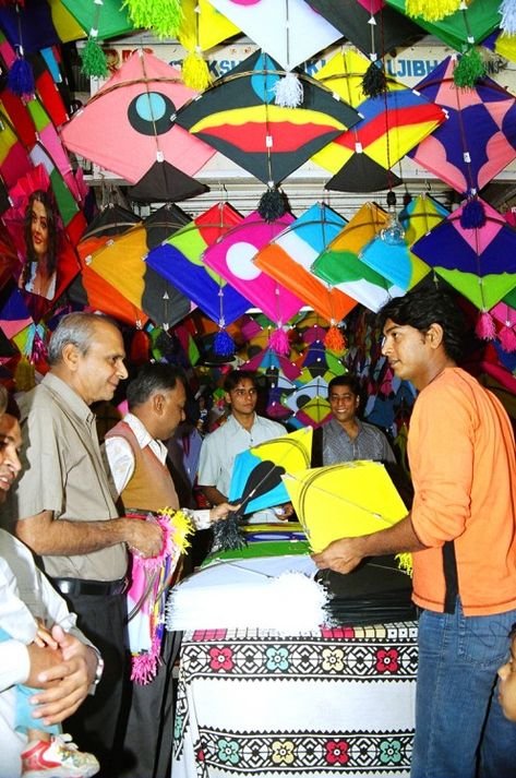 public domain Kite Festival Photography, Kite Shop, Kite Making, Kite Designs, Go Fly A Kite, Kite Festival, Punjab Pakistan, Festivals Of India, Festivals Around The World