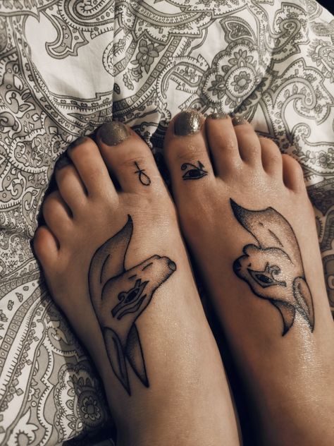 Anubis And Bastet, Egyptian Anubis, Egyptian Tattoo, Finger Tattoo, Foot Tattoo, Finger Tattoos, Fish Tattoos, Jesus Fish Tattoo, Google Maps