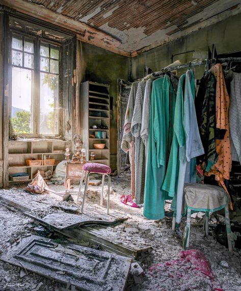 Create your own style! 👗 Buddys in grime: @divine_urbex @urbex.ing 🔍🔍🔍🔍🔍🔍🔍🔍🔍🔍 ⭐️Special thanks for designing my… | Instagram Abandoned Clothing Store, Stage Design, Special Thanks, Abandoned Places, Clothing Store, Create Your, Create Your Own, Instagram, Design