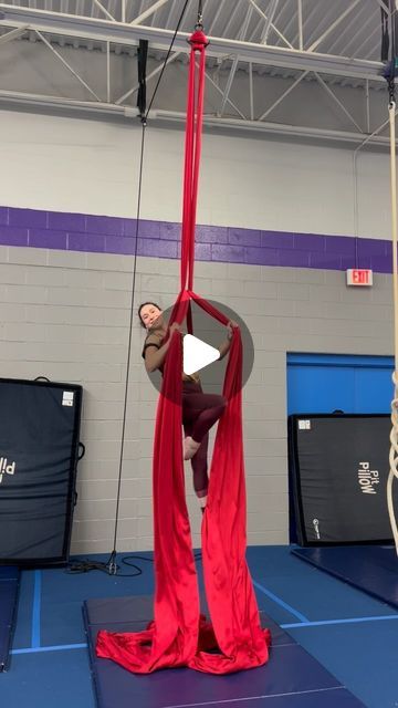 Hannah Lippincott on Instagram: "Final part to this sequence: quick belay entry into belay drop!  . . #aerial #aerialsilks #iloveap #aerialist #aerialistsofig" Aerial Silks Belay Poses, Aerial Silks Belay, Aerial Silks, April 6, Silk, On Instagram, Instagram, Tela