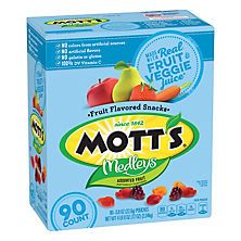 Motts Fruit Snacks, Gummy Fruit Snacks, Snacks Png, Healthy Fruit Snacks, Box Snack, Veggie Juice, Apple Chips, Grocery Foods, Chewy Candy