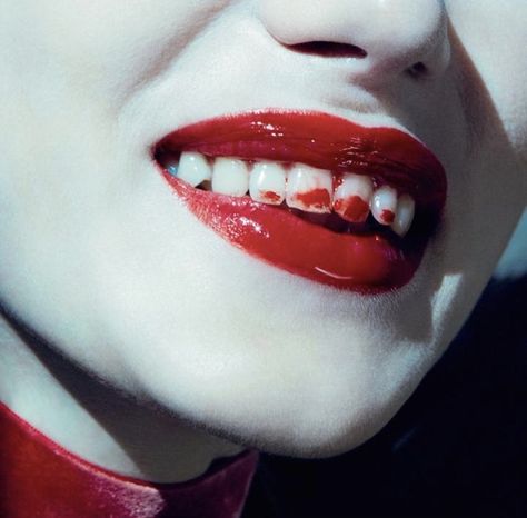 Drag Make-up, Arte Peculiar, Alfred Stieglitz, Rocky Horror, White Teeth, Red Lipstick, Gotham City, Pics Art, The Villain