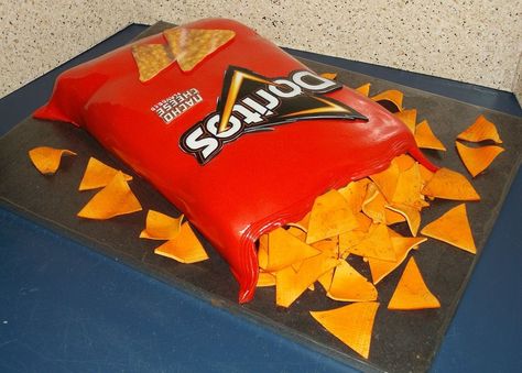 Doritos Bag Cake Doritos Cake Design, Diy Doritos, Stuffed Doritos, Dorito Taco In A Bag, Doritos Flavors, Red Doritos, April Fools Food, Cake Bag, Birthday Beer Cake