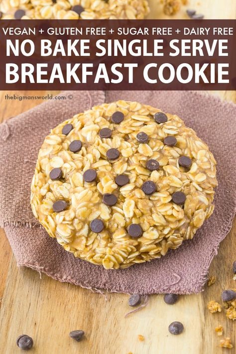 Healthy Single Serving Breakfast Cookie FOR ONE! Thick, soft and chewy cookie that is protein packed, sugar free and requires NO baking- A foolproof recipe! #veganbreakfast #breakfastcookies #healthybreakfast Single Serving Oatmeal, Single Serving Breakfast, Single Serve Breakfast, Cookie For One, Cookie Gluten Free, Single Serve Cookie, Vegan No Bake, Breakfast Cookie, Breakfast Cookies Healthy