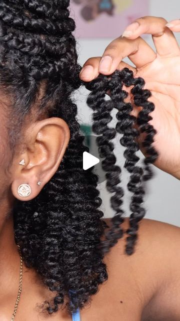 How To Twist Your Hair For Curls, Braid Twist Out Natural Hair, Twa Braids Short Natural Hair, 4b Hairstyles Short Natural Hair, 4b Braid Out, Twist Out Updo Natural Hair, Coco Twist Braids Hairstyle, Natural Hair Braid Out, Braid Outs On Natural Hair