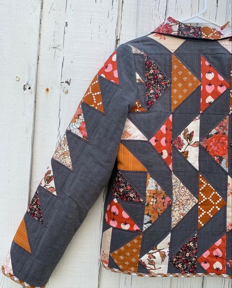 Had fun making this patchwork quilt coat! Sweatshirt Jackets Patterns, Quilt Jacket Pattern, Quilt Coat Pattern, Quilted Sweatshirt Jacket, Quilted Coat Pattern, Quilted Jacket Pattern, Patchwork Coat, Quilted Clothing, Quilt Coat