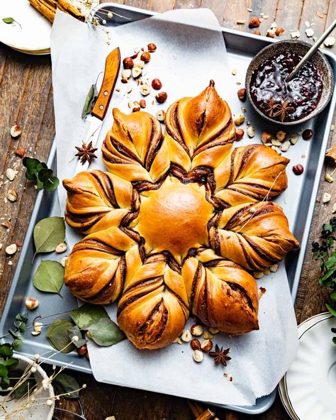 Raspberry Chocolate Hazelnut Starbread - Britney Breaks Bread Bread With Nutella, Boom Sauce, Boom Boom Sauce, Gingerbread Muffins, Raspberry Jelly, Star Bread, Bakery Style Muffins, Pork Salad, Molten Lava Cakes