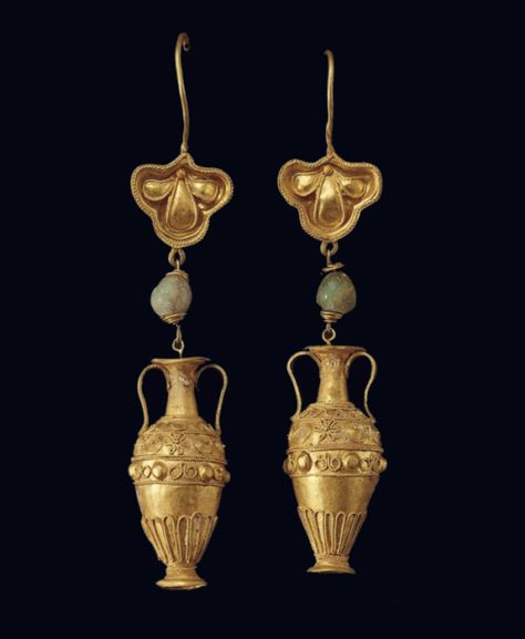 Greek Accessories, Ancient Roman Jewelry, Ancient Greek Jewelry, Ancient Jewels, Bijoux Art Nouveau, Roman Jewelry, Ancient Jewellery, Historical Jewellery, Ancient World